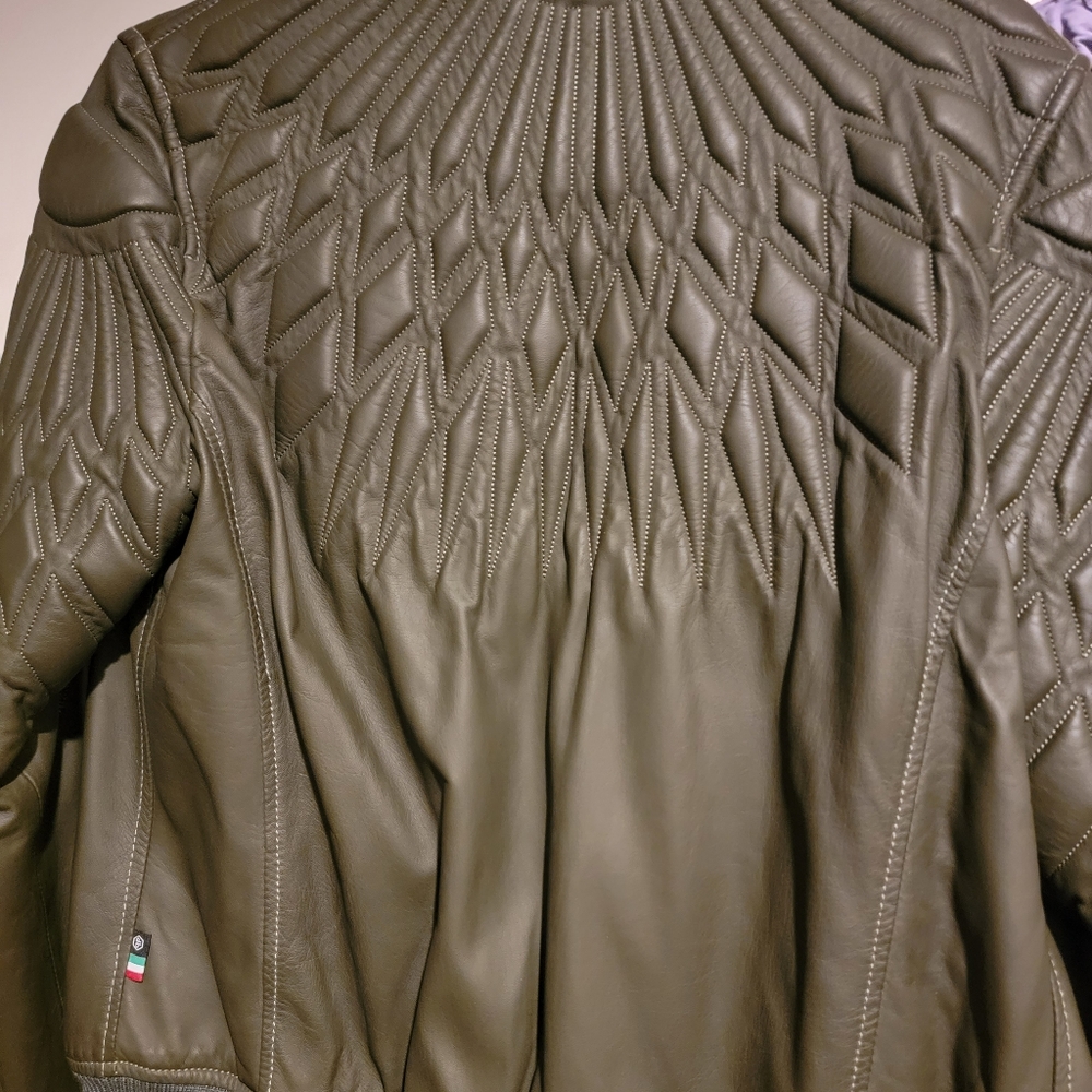Bomber leather jacket